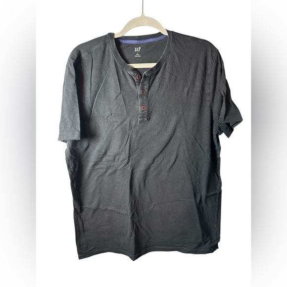 GAP Lived-In Henley T-Shirt Black Short Sleeve Men’s Large - Picture 1 of 3